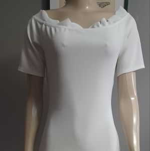 Boohoo NWT womens body Hugging dress size 12 off white/cream color